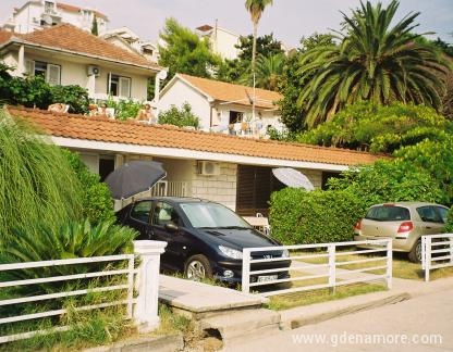 Wohnungen der Familie Curic, Privatunterkunft im Ort Herceg Novi, Montenegro - Kuća i dvor&amp;amp;amp;amp;amp;amp;amp;amp;amp;am